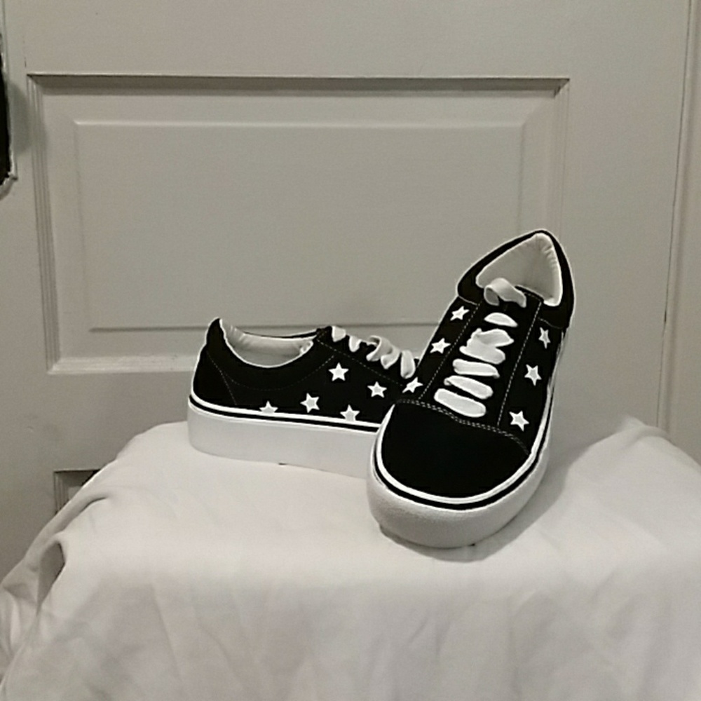 Steve Madden platform sneakers
